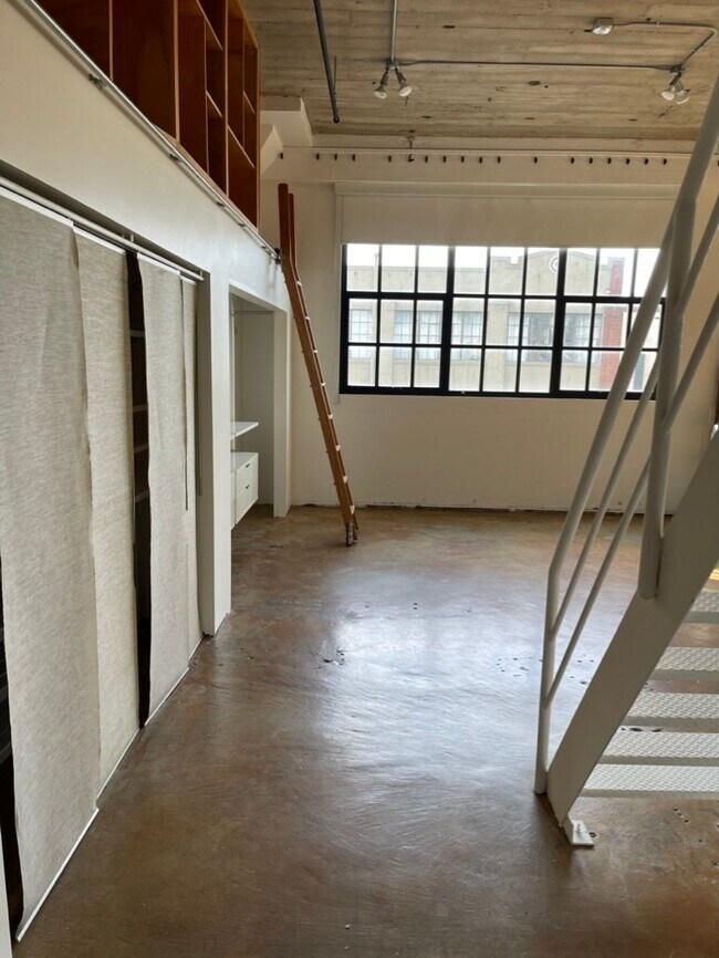 Foto del edificio - 247 4th St