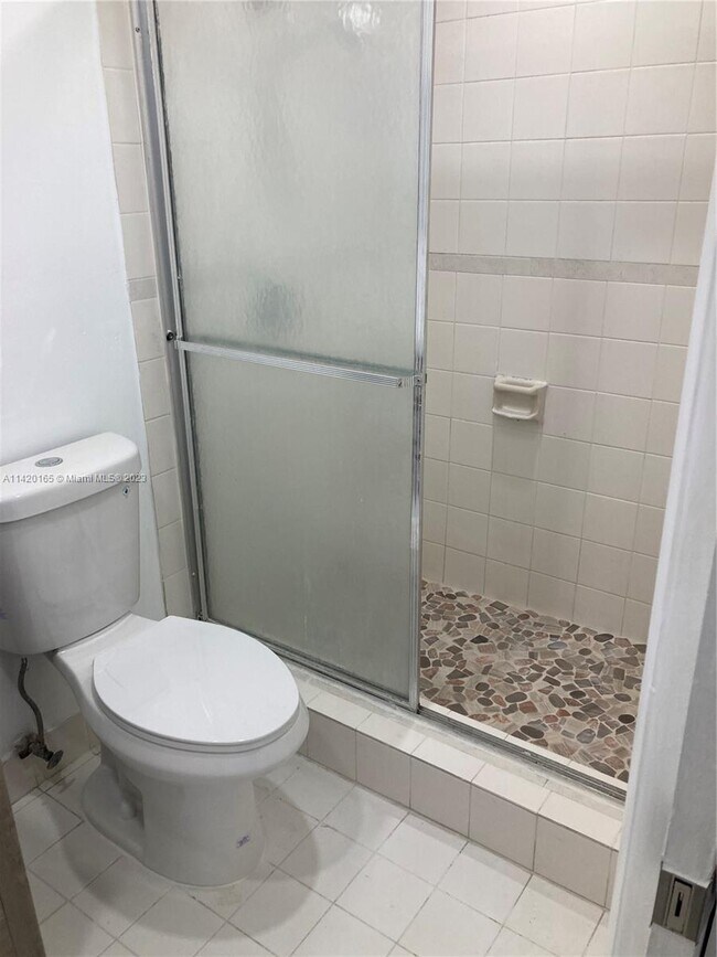 Foto del edificio - 8035 SW 107th Ave