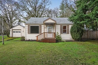 Building Photo - 4525 SW 180th Ave