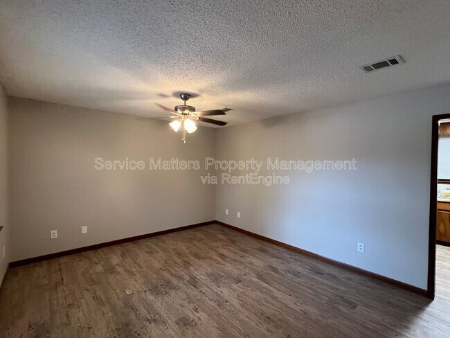 Foto del edificio - 4788 Landmark Ln