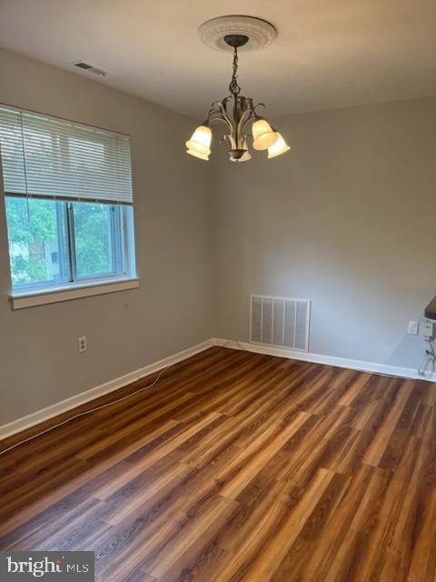 Building Photo - 5017 Green Mountain Cir