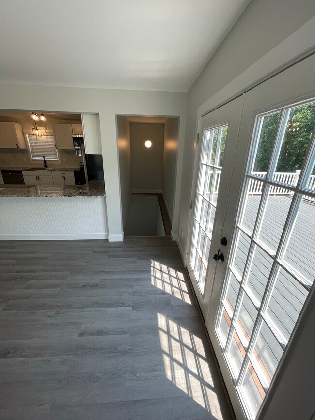 Foto del edificio - 241 Madison Ave