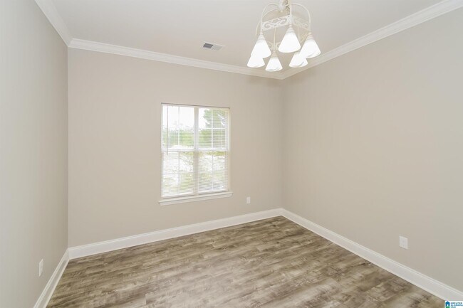 Building Photo - 1232 Riverford Dr