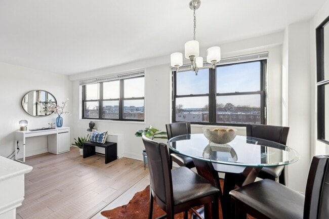 Foto del edificio - 1225 John F. Kennedy Blvd