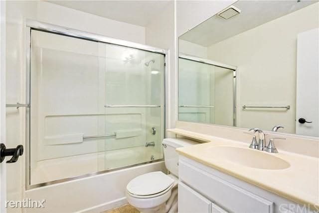 Building Photo - 2 br, 2 bath Condo - 64 N Mar Vista Ave