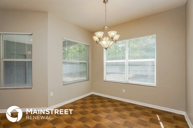 Building Photo - 10724 Carloway Hills Dr