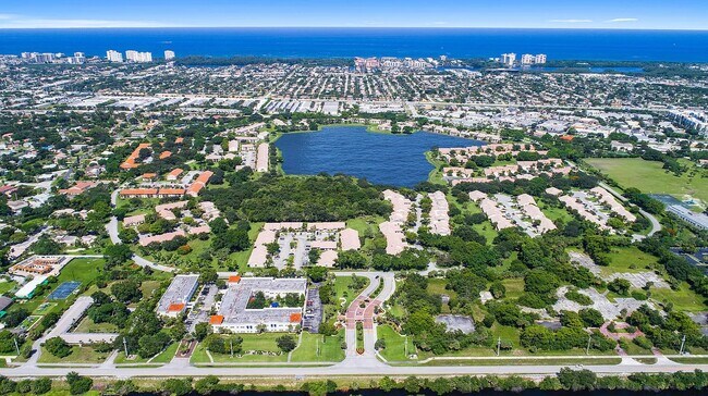 Foto del edificio - 2900 NW 5th Ave