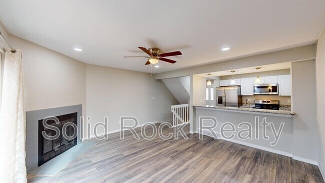 Foto del edificio - 2331 Lexington Village Ln