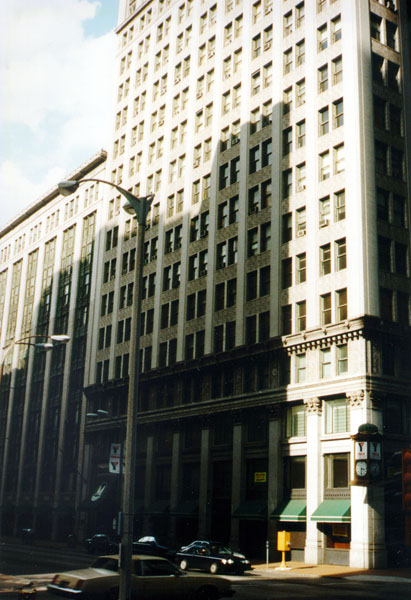Building Photo - Marquette Apartments