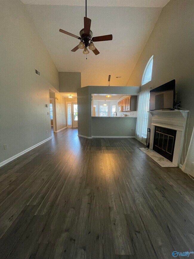 Foto del edificio - 146 Stone Meadow Ln