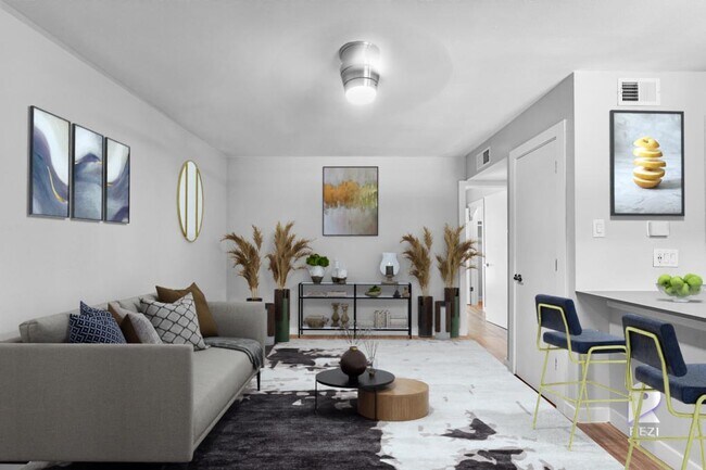 Foto del edificio - 803-809 Tirado St