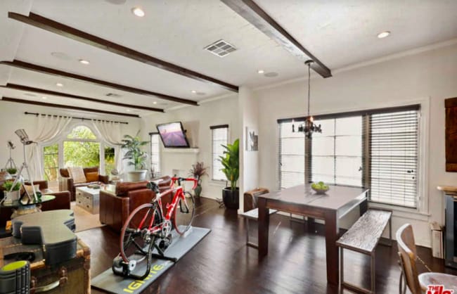 Building Photo - 5130 1/2 20th St