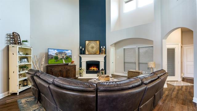 Building Photo - 3914 Whitman Dr