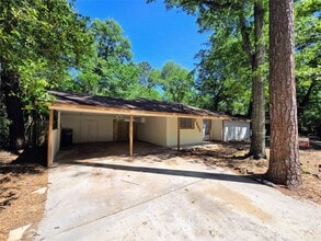 Building Photo - 2602 N Red Cedar Cir