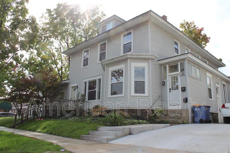 Foto principal - 407 Milwaukee Ave NW
