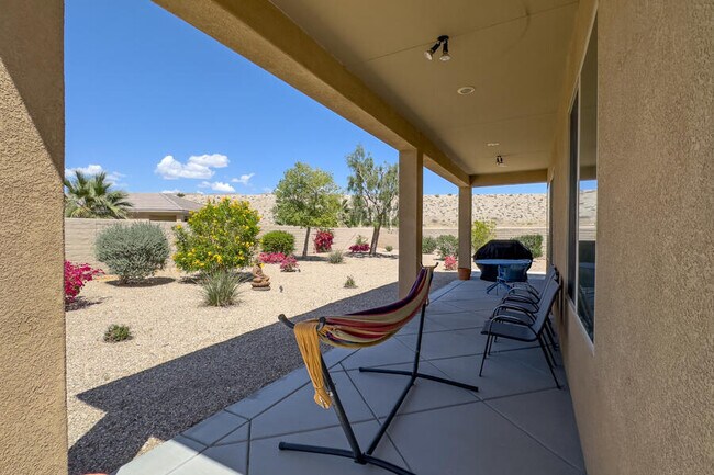 Foto del edificio - 39069 Calle Animado