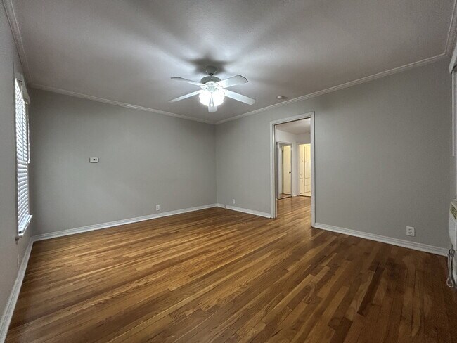 Foto del edificio - Charm, Comfort and Convenience!