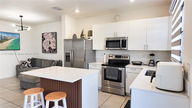 Building Photo - 23442 SW 127th Pl