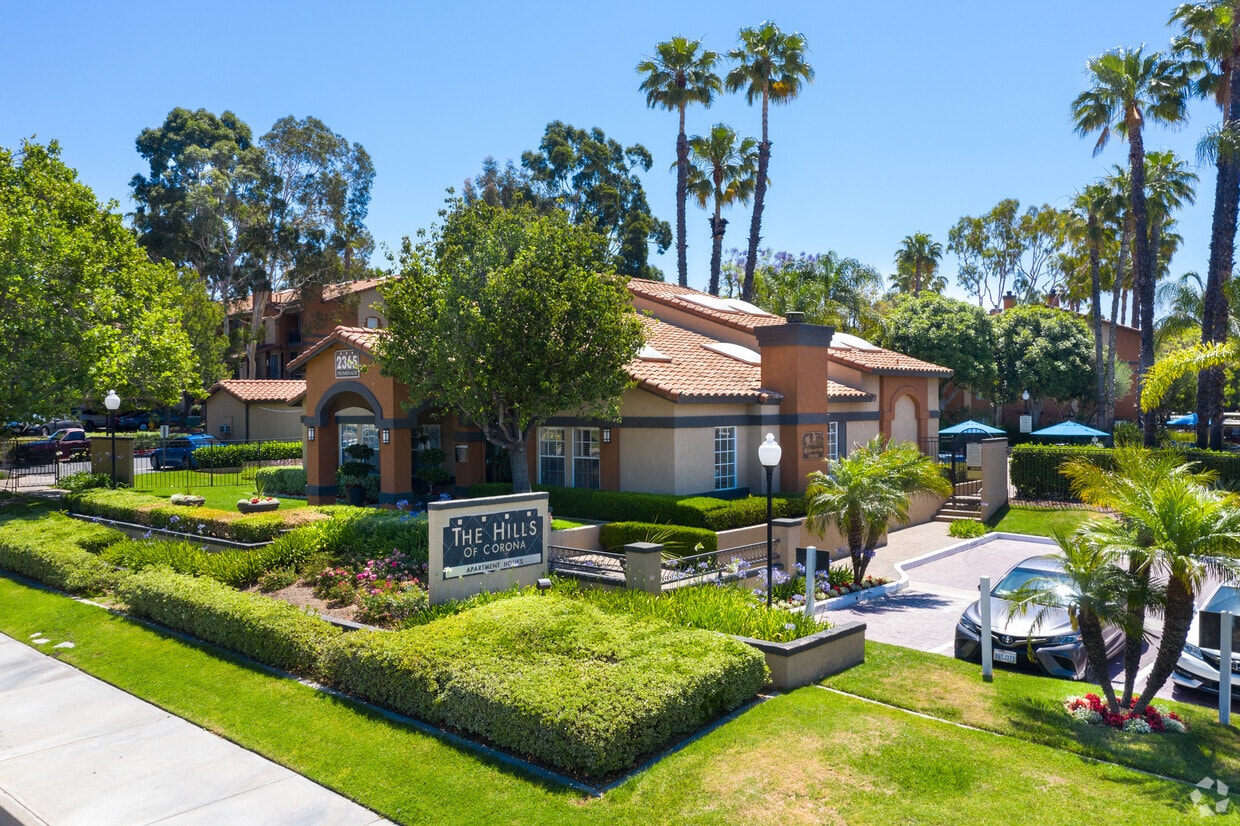 The Hills of Corona Apartments in Corona, CA Westside Rentals