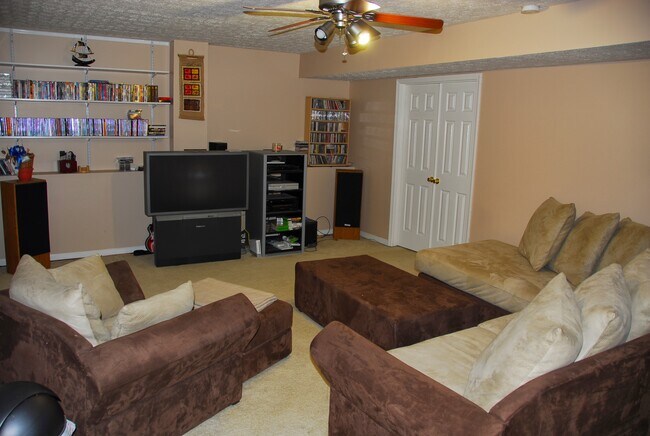Foto del edificio - 1444 Bentley Ridge Ct