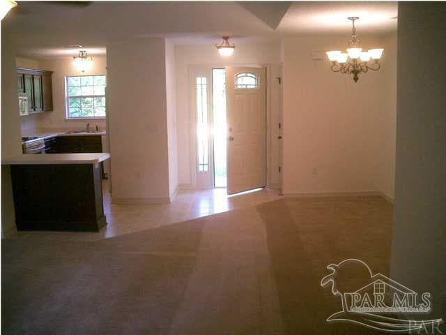 Building Photo - 6632 Hetzel Dr