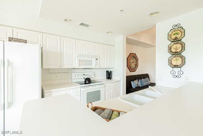 Building Photo - 3830 Sawgrass Way