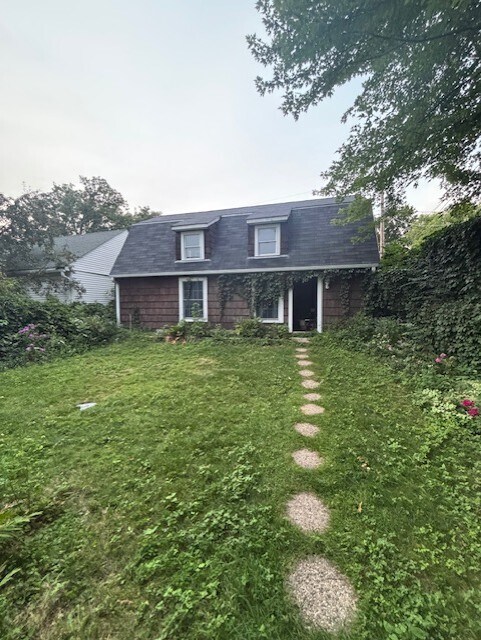 Foto del edificio - 1117 St Clair Ave