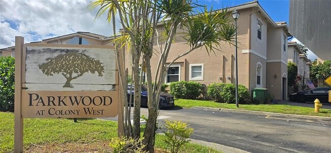 Building Photo - 8314 Lagos De Campo Blvd
