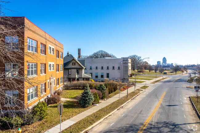 Building Photo - The Cutler