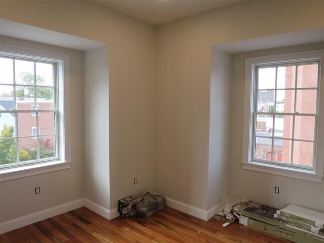 Foto del edificio - 136 Inman St