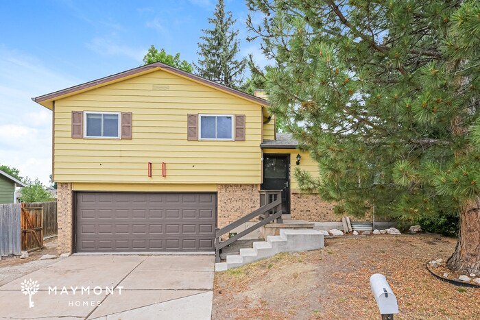Foto principal - 9338 W Lake Dr