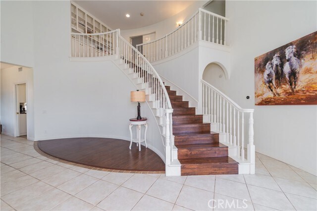 Foto del edificio - 28105 Hollyberry Ln
