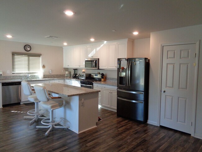 Building Photo - KB Sapphire Dune Home Offering 2177 sq. ft.