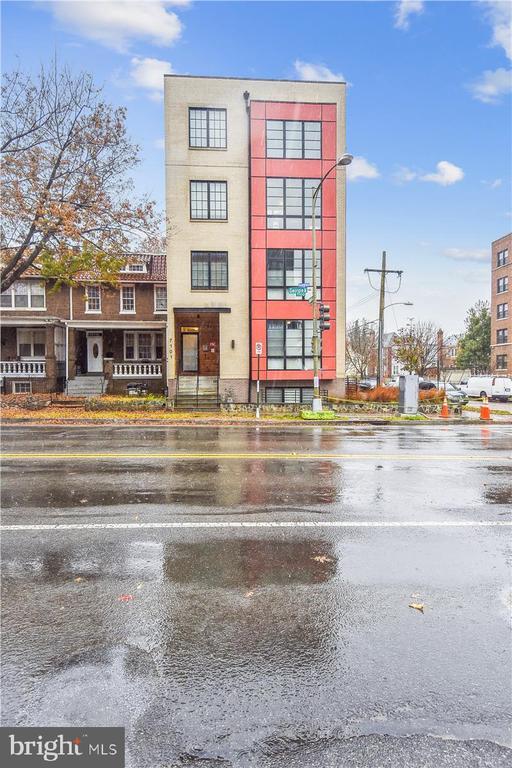 Foto principal - 7101 Georgia Ave NW