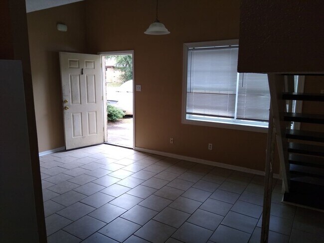 Building Photo - 3513 Glenda Ave