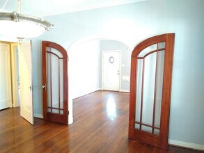 Building Photo - 1722 Haver St