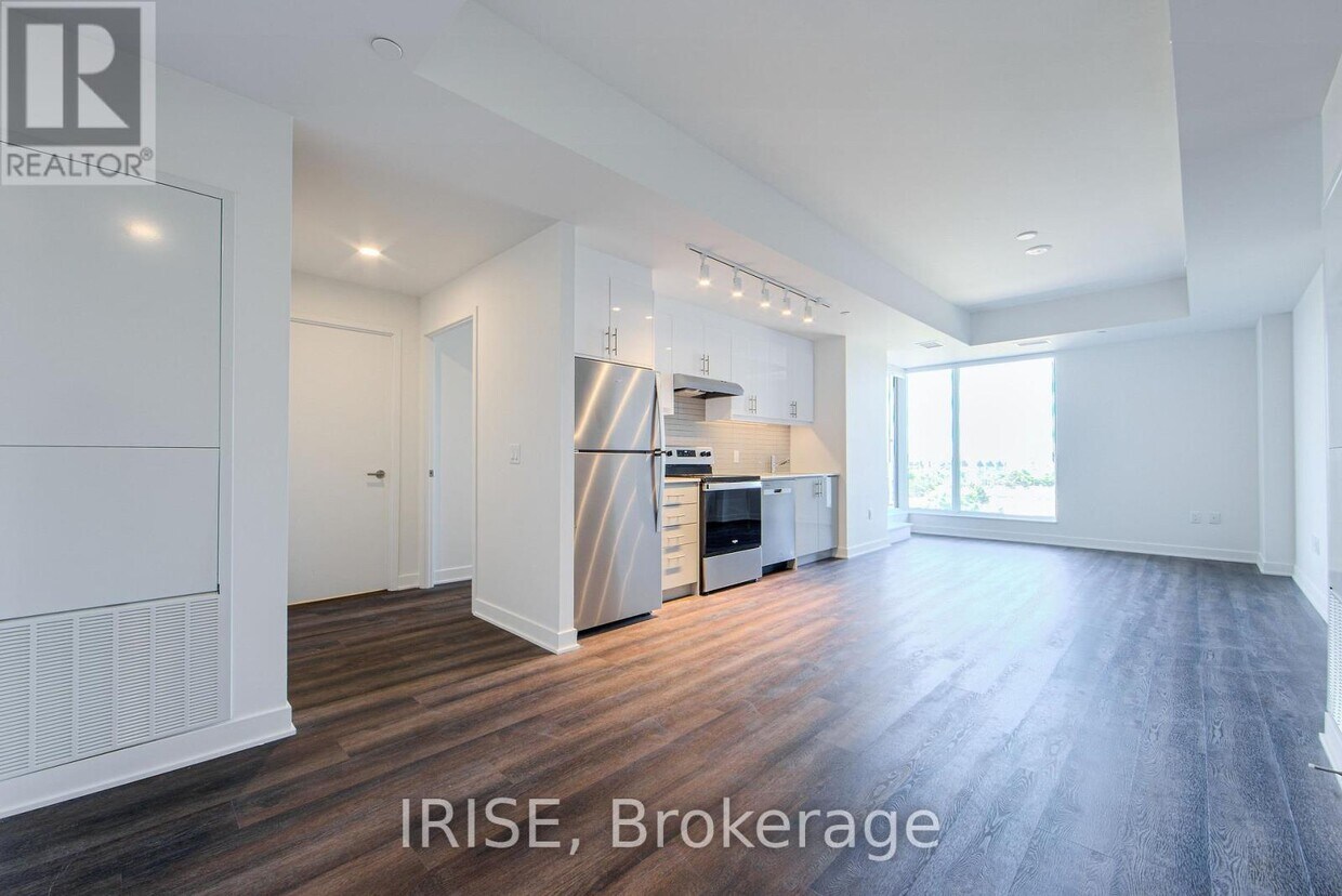 Photo principale - 3030 Pharmacy Ave