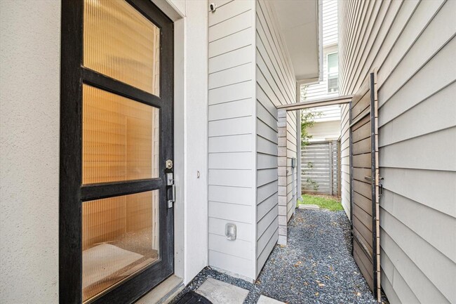 Foto del edificio - 5904 E Post Oak Ln