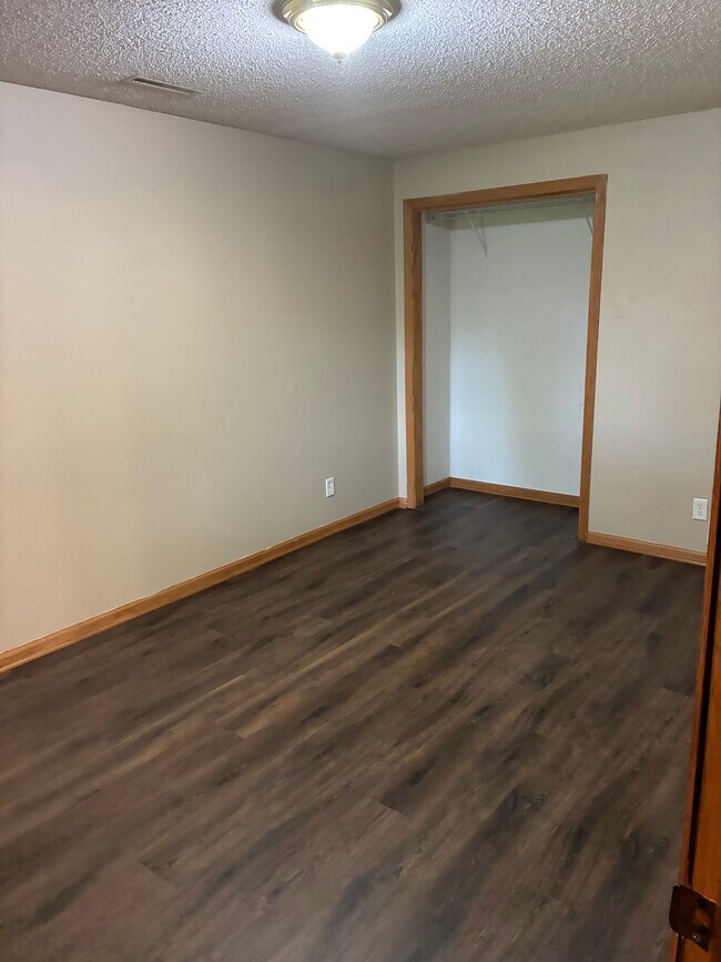 Foto del edificio - 4541 Twain Cir