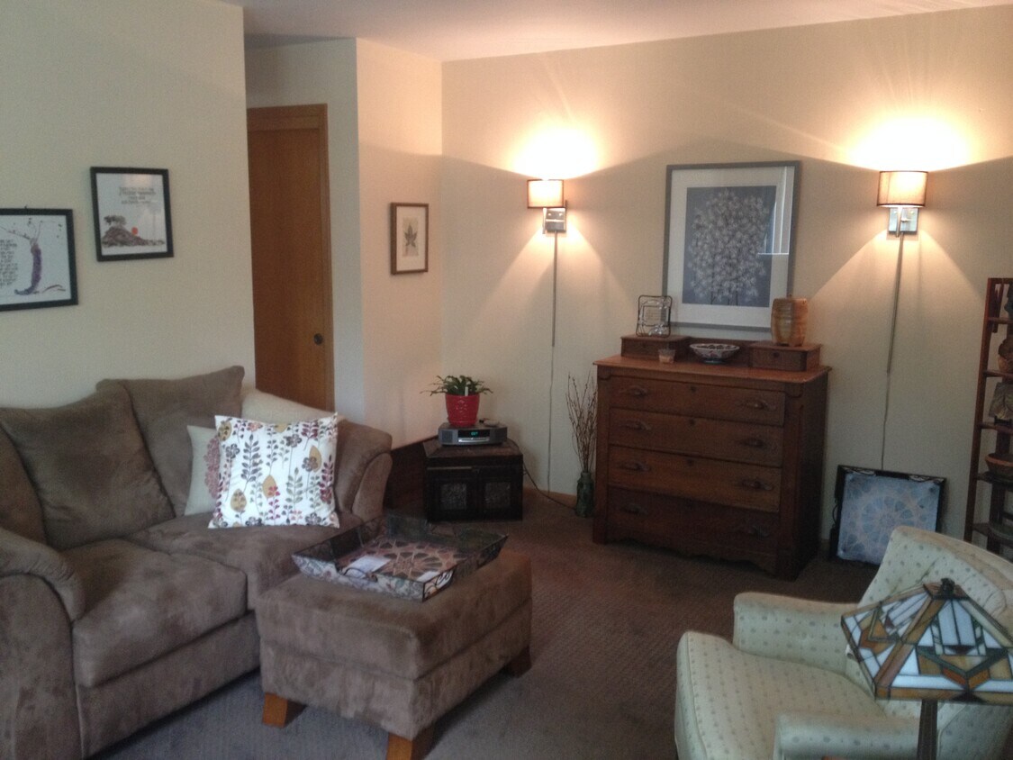 Foto principal - 2215 W 74th St