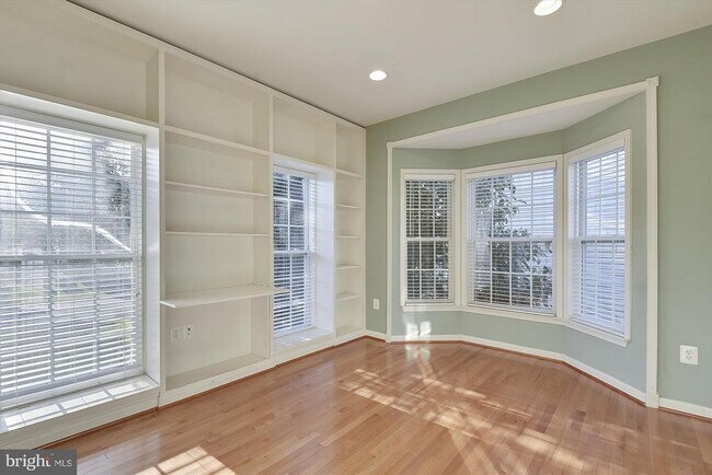 Building Photo - 12902 Innisbrook Dr
