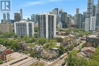 Building Photo - 345 Dundas St E