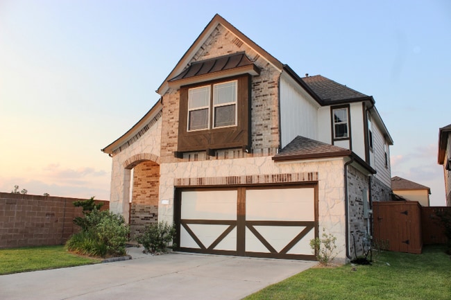 Building Photo - 12803 Silverbank Run Dr