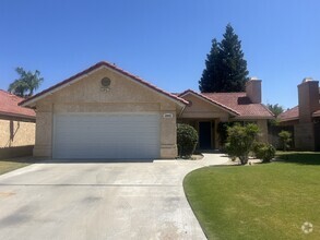 Building Photo - 10909 Riconada Pl