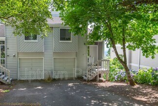 Building Photo - 250 Cervantes Cir