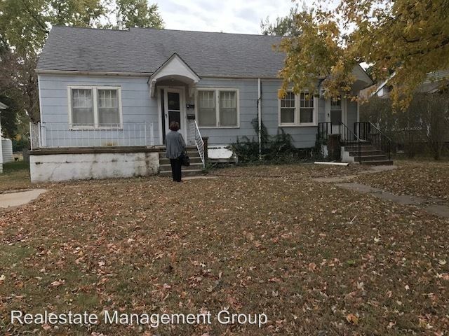 Primary Photo - 429 E B Ave