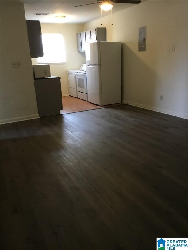 Foto del edificio - 1513 16th Ave S
