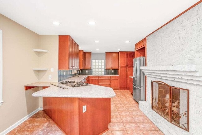 Foto del edificio - 3911 Ivy Rd NE