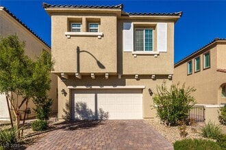 Building Photo - 8055 Tank Loop St