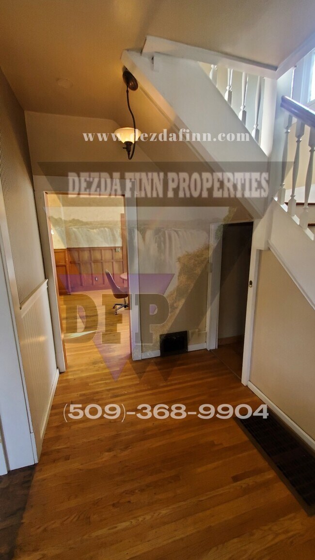 Foto del edificio - 5 bed/2 bath, Walk to Gonzaga!